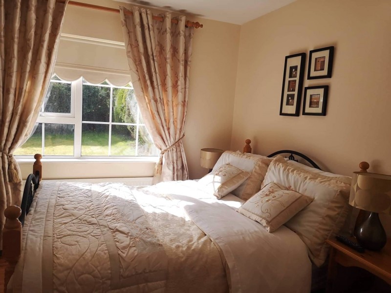 Bedroom, Holly Crest Lodge B&B accommodation, Donegal Road, Killybegs, Co. Donegal